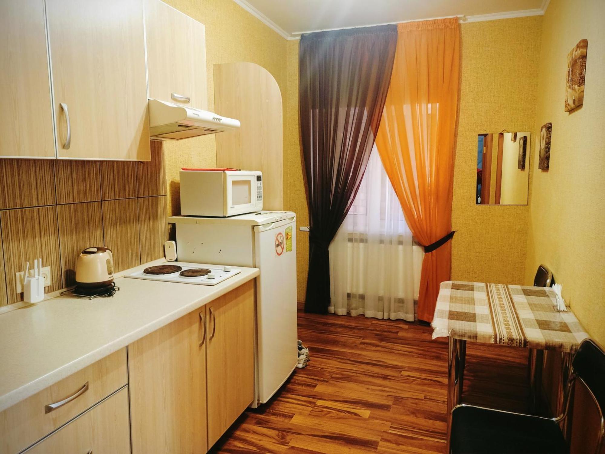 Apartment On Hoholya 90 Kropyvnytsky Buitenkant foto